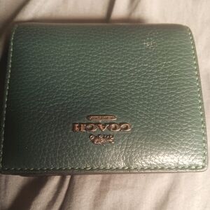 Bifold coach wallet